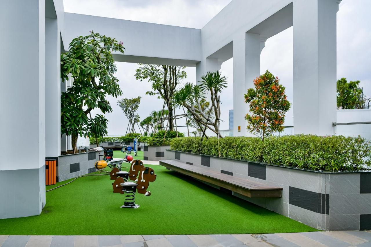 Ichiban Apartments Ho Chi Minh-stad Buitenkant foto