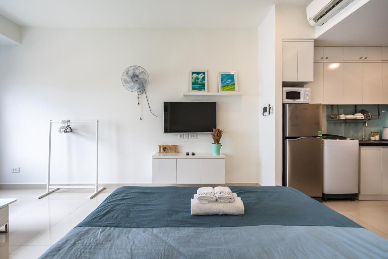 Ichiban Apartments Ho Chi Minh-stad Buitenkant foto